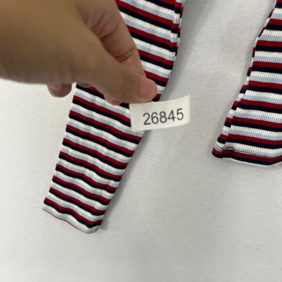 Hollister Top size Small Striped Twisted Front Rib Knit Fitted Y2K - Picture 8 of 8